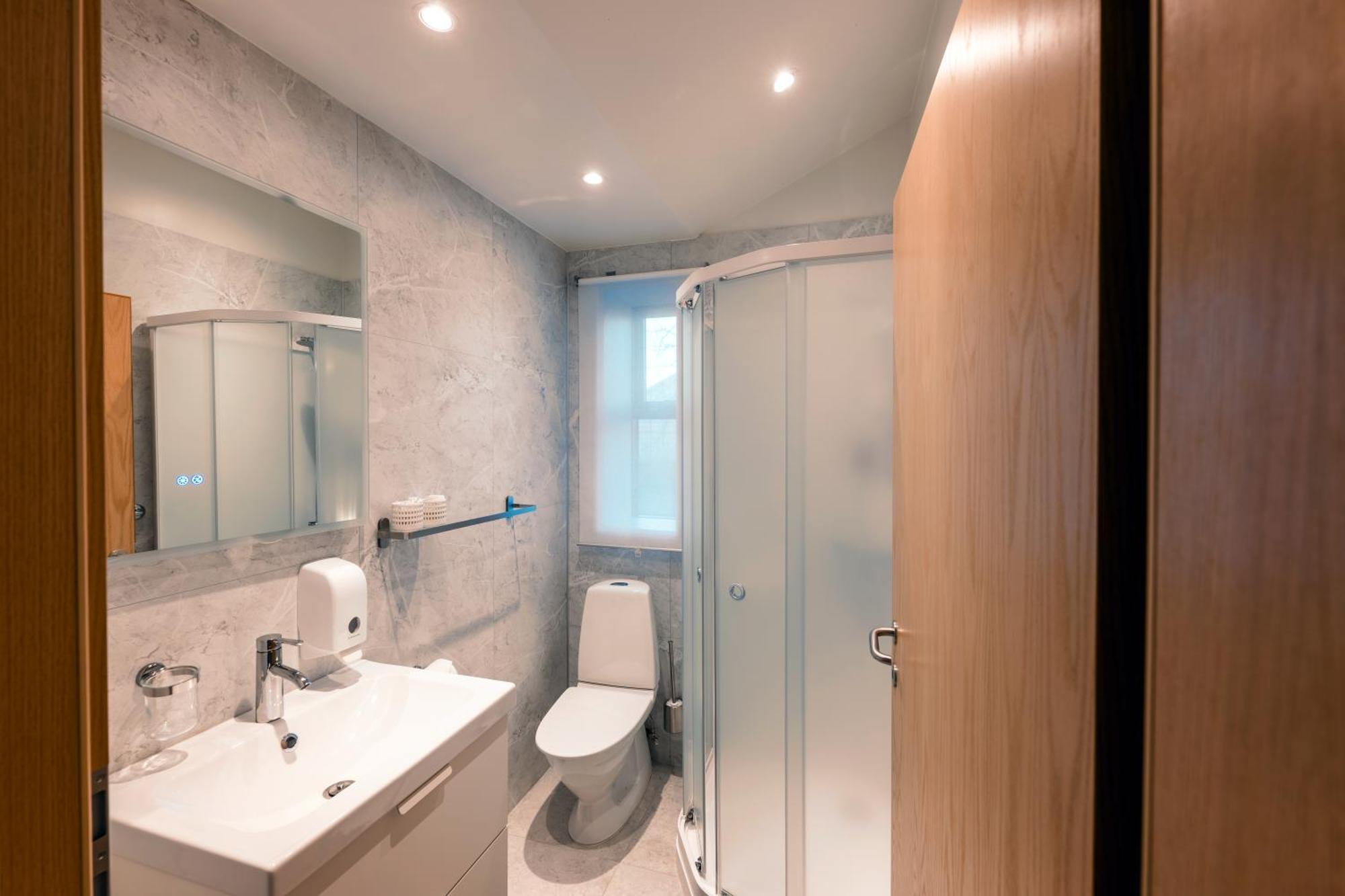 Garthur Stay Inn & Secret Lagoon Included! Fludir Extérieur photo