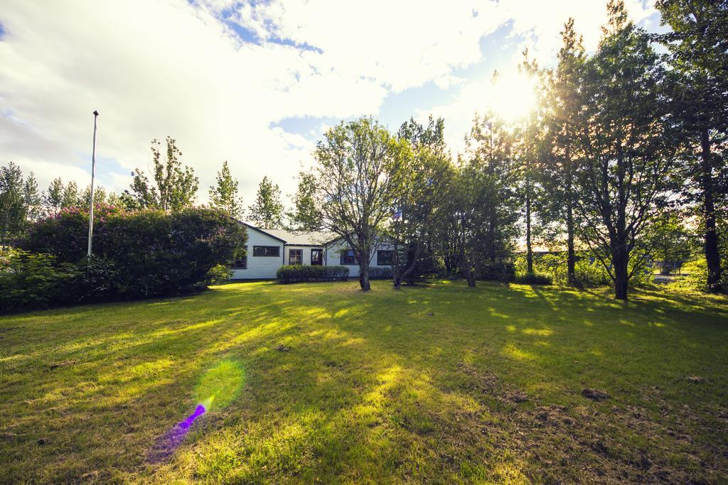 Garthur Stay Inn & Secret Lagoon Included! Fludir Extérieur photo